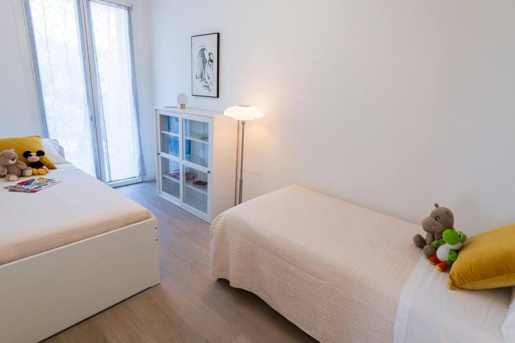 Rossini Home Pesaro Vicino Al Teatro Rossini By Yohome Exterior foto